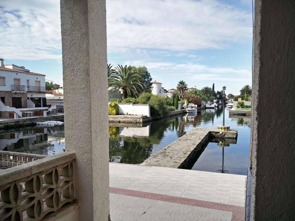 Appartement Port La Sardana Empuriarent à Empuriabrava