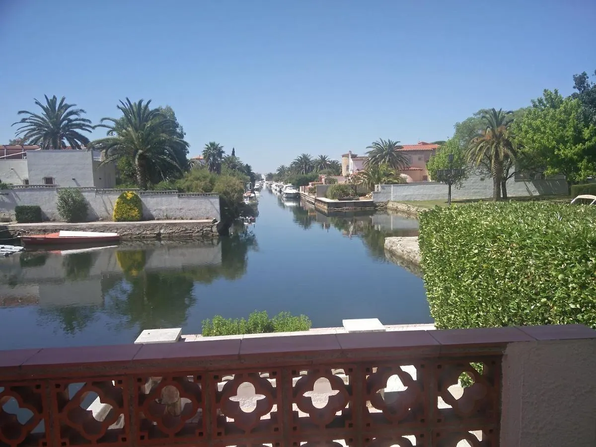 Appartement Port La Sardana Empuriarent à Empuriabrava Espagne